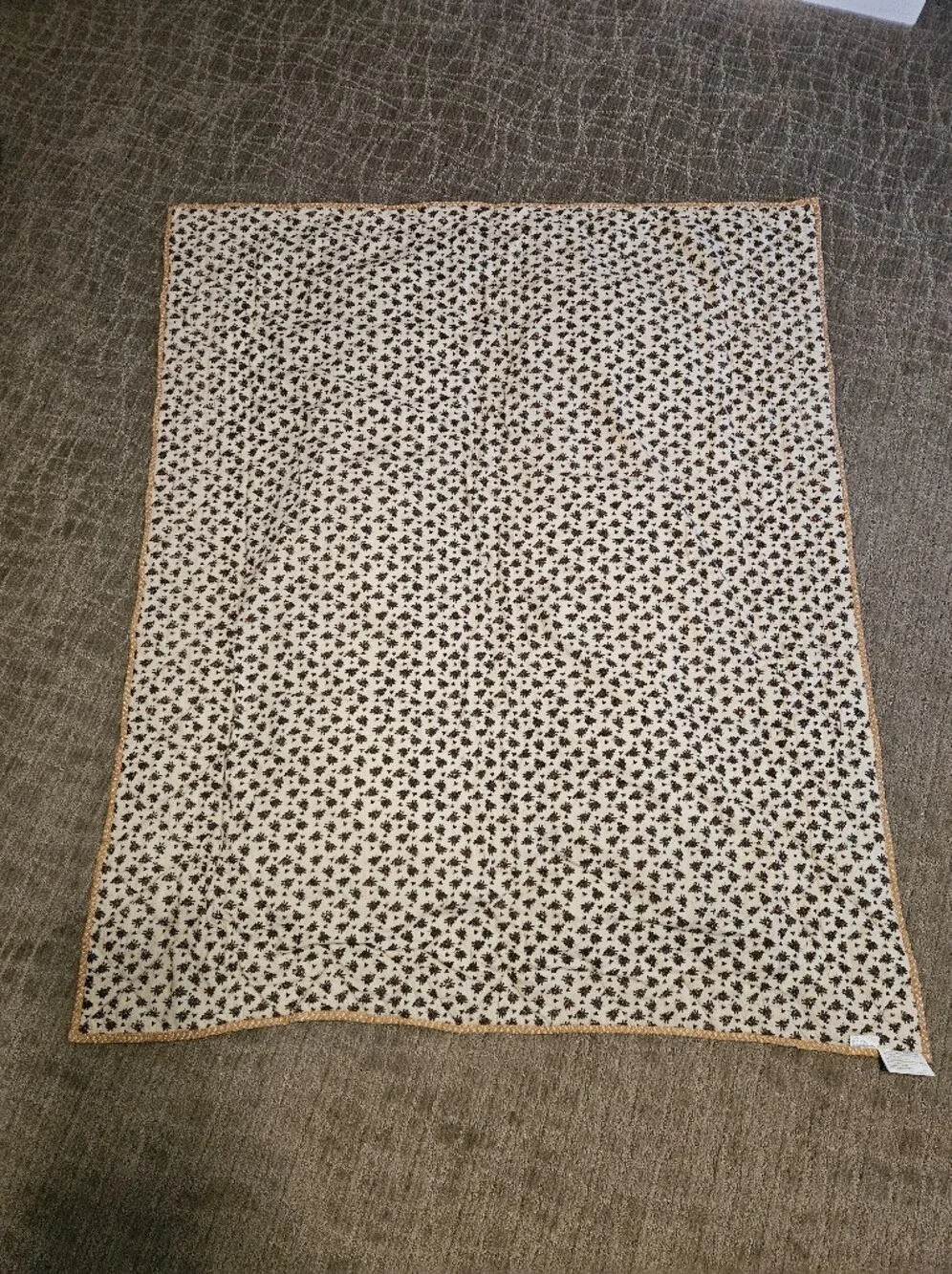 Vintage Cracker Barrel 3D Teddy Bear Quilt Crib Blanket Wall Hanging